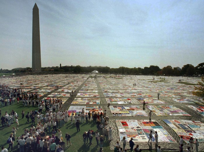 Aids quilt memorial names history getty